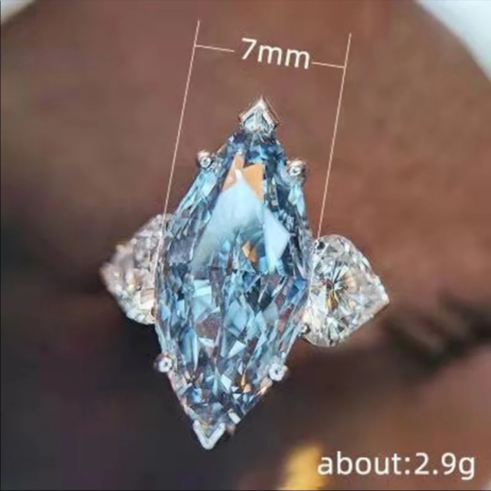 New Women’s 915 Silver Marquise Cut Sapphire Ring - Picture 2 of 2